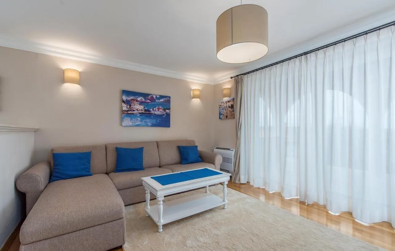 Guest house Gorgeous Apartments With Shared Heated Pool Musalez Croatia